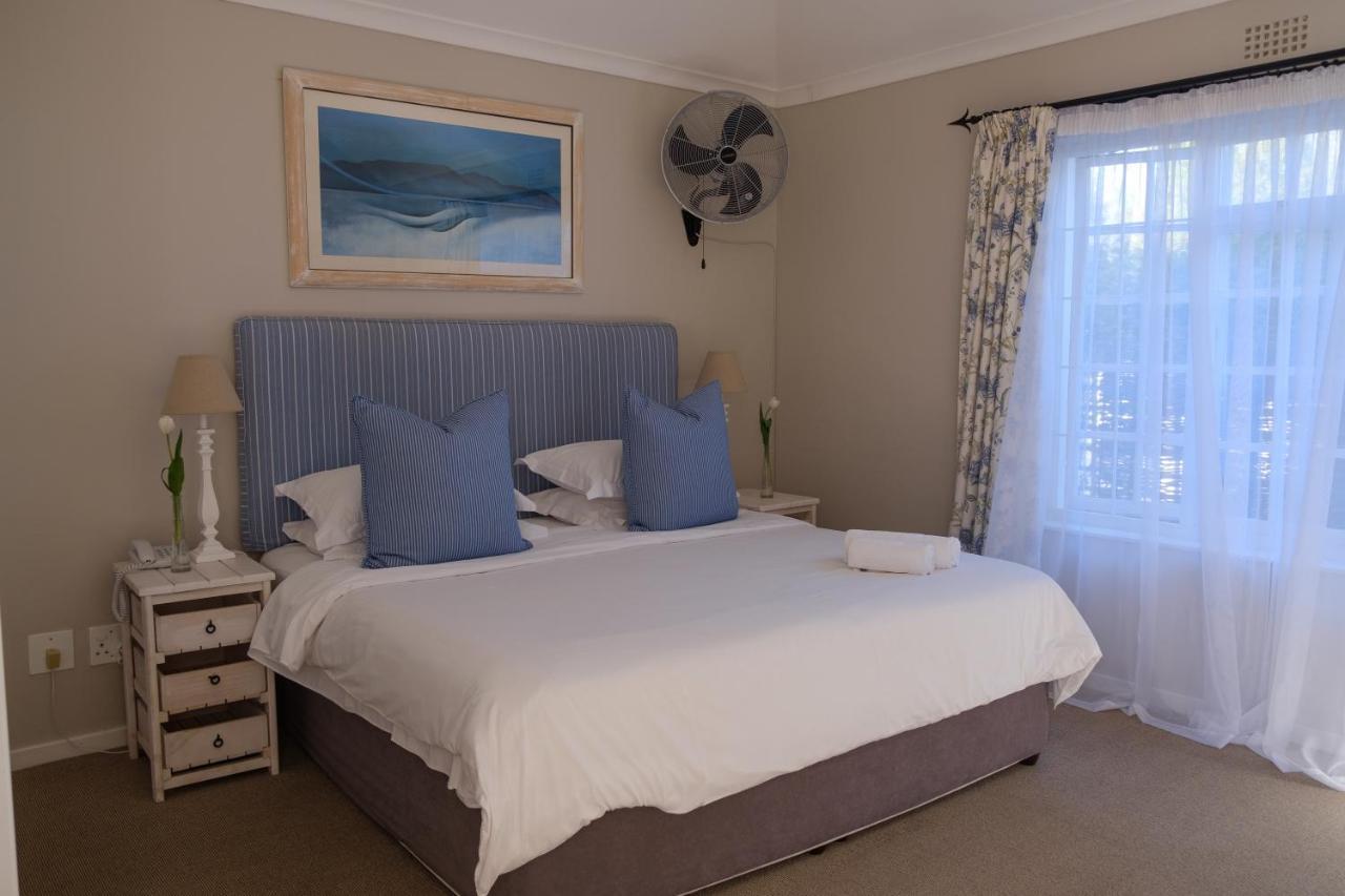 Guest house Constantia White Cape Town