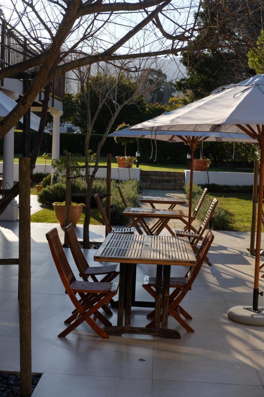 Constantia White Guest house