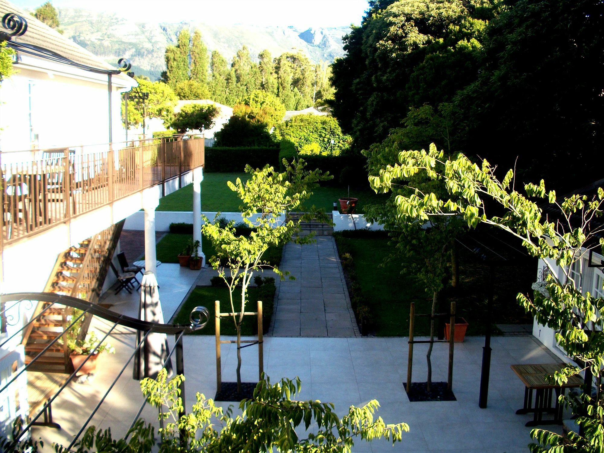 Constantia White Guest house 4*